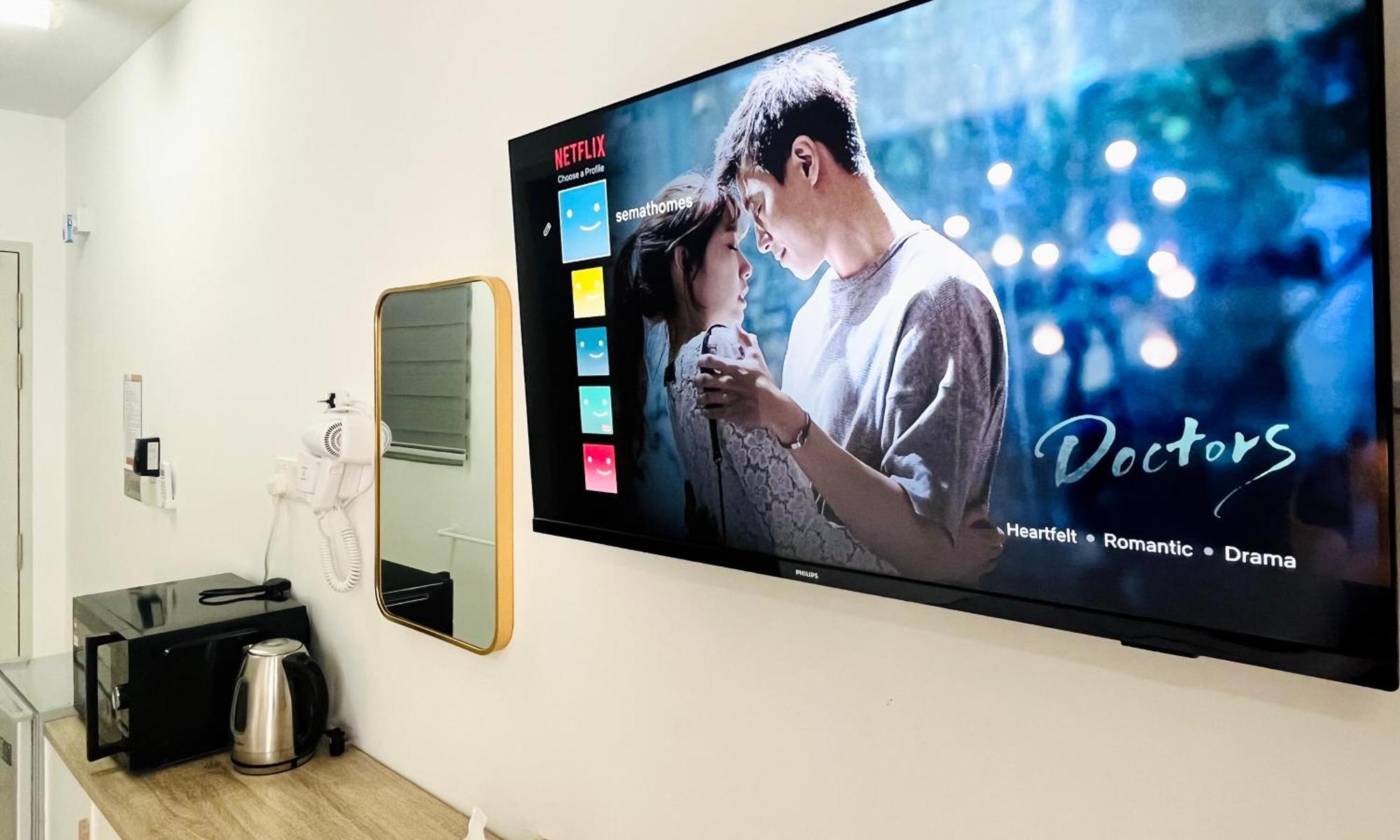 Alanis With Netflix @ Klia * Sepang
